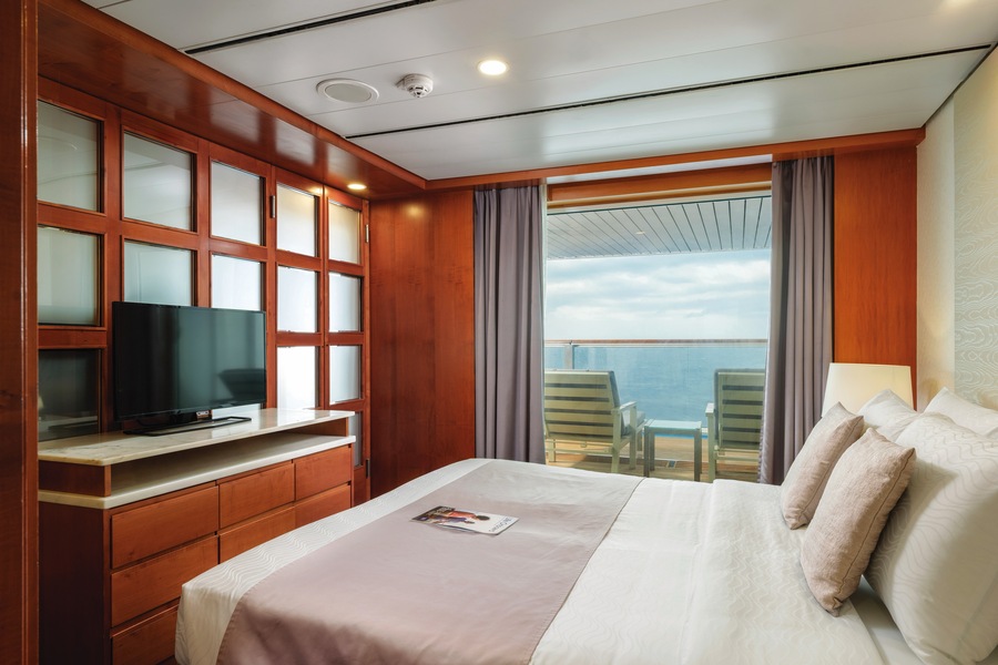 Marella Cruises Marella Explorer 2 Executive Suite Bedroom 2 ©Ben Waller.jpg